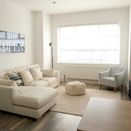 The Padora Apartment Portrush Dış mekan fotoğraf